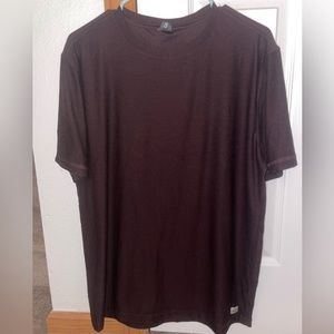 Vuori workout t-shirt L